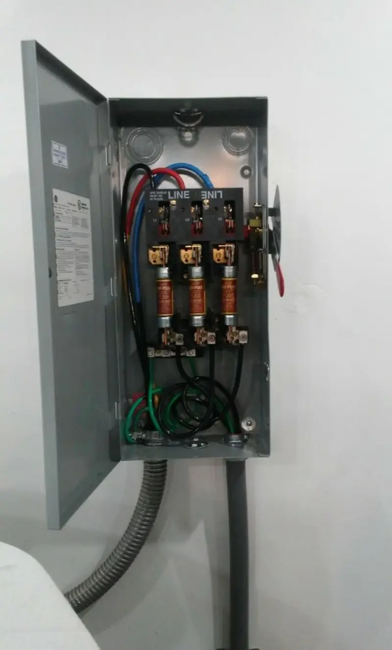 Three-phase disconnect switch installed for Electrical Wiring & Rewiring in Lamont